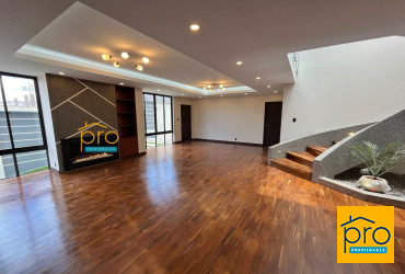 🏠 Casa en Achumani