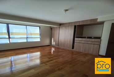 🏢 Departamento de 2 dormitorios en Miraflores