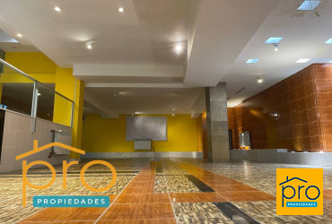 🏪 Local comercial en zona central