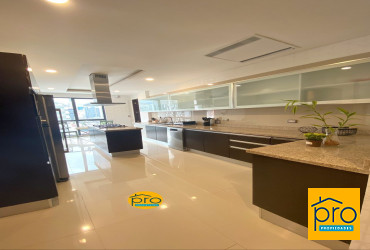 🏢 Departamento 3 dormitorios en Calacoto