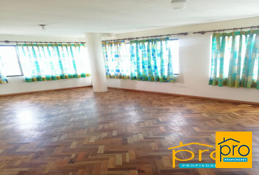 🏢 Departamento 3 dormitorios Alto Obrajes