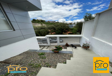 🏡 Casa 3 dormitorios en Achumani
