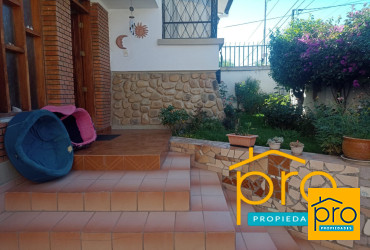🏢 Departamento 2 dormitorios en el centro